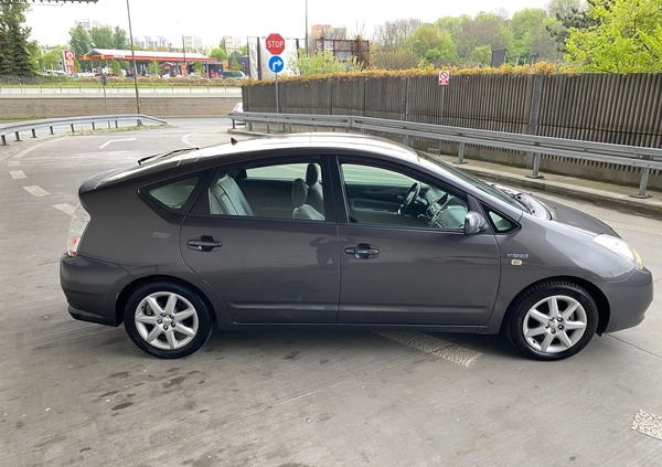 Toyota Prius cena 28900 przebieg: 160000, rok produkcji 2009 z Lublin małe 352